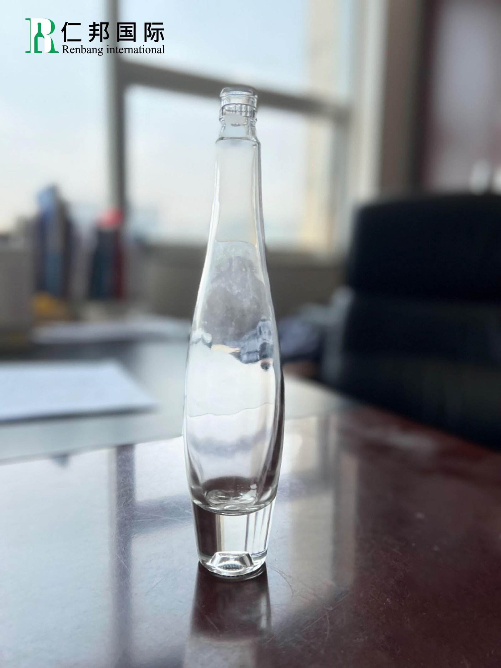 a bottle design, a legend of a generation